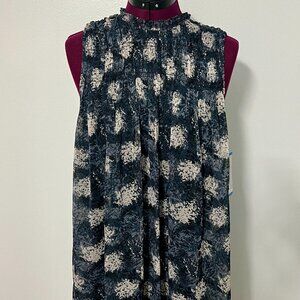 Women's Joie Dress Size Large NWT Color is Blues and Whites